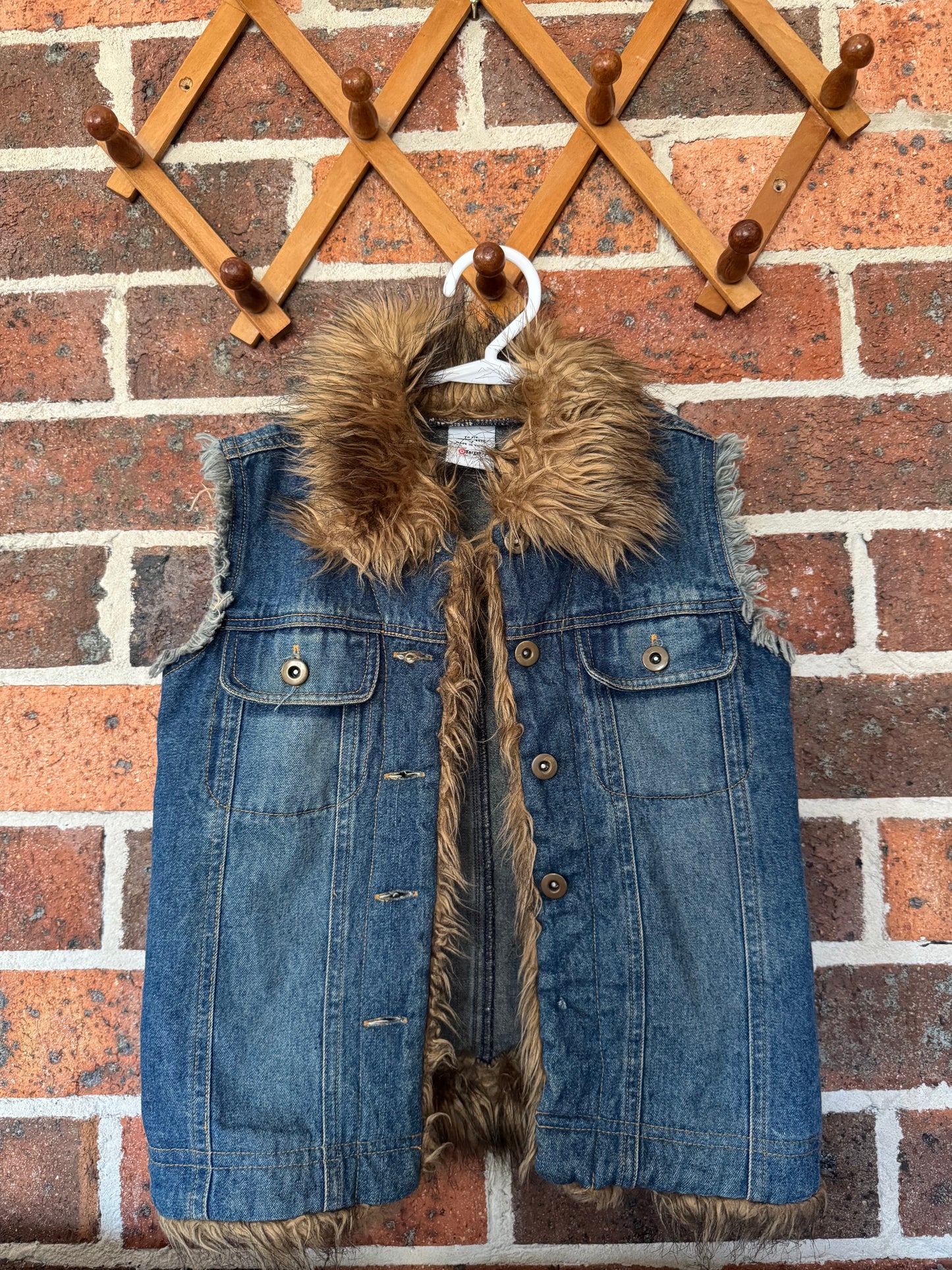 Vintage target size 7 kids vest