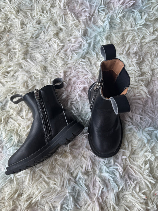 Marlow & Mae toddler boots