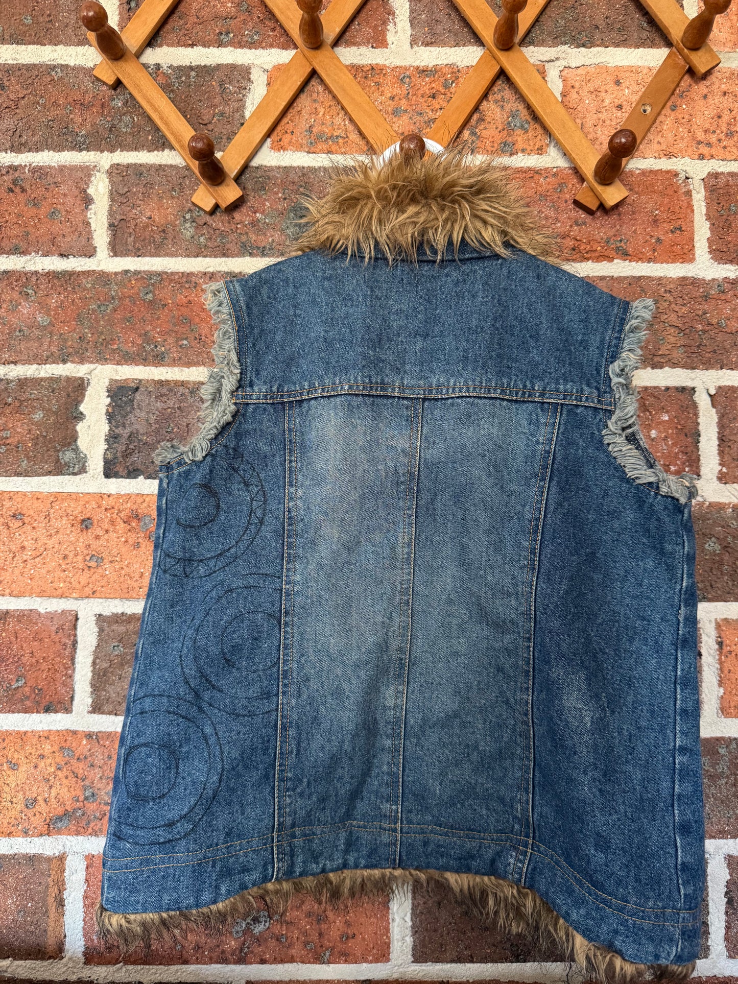 Vintage target size 7 kids vest