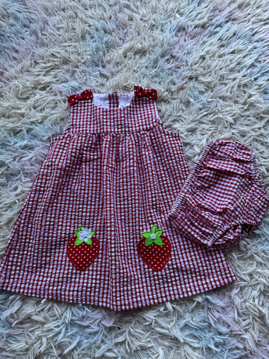 Ollies place 2 piece set