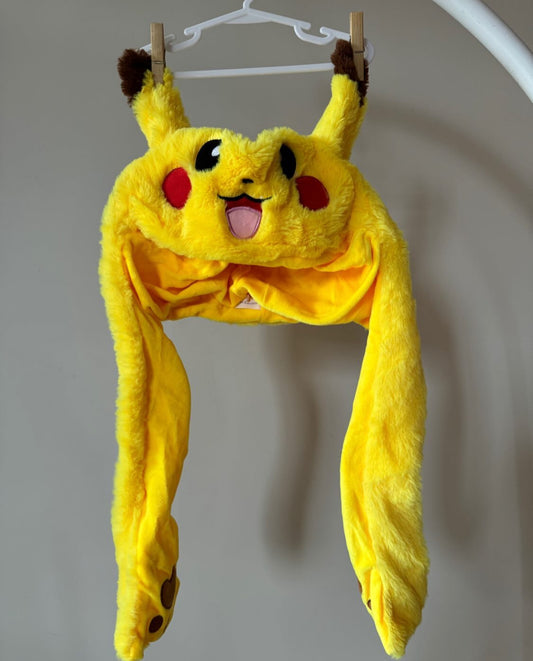 Pikachu - Pokémon beanie with moving ears